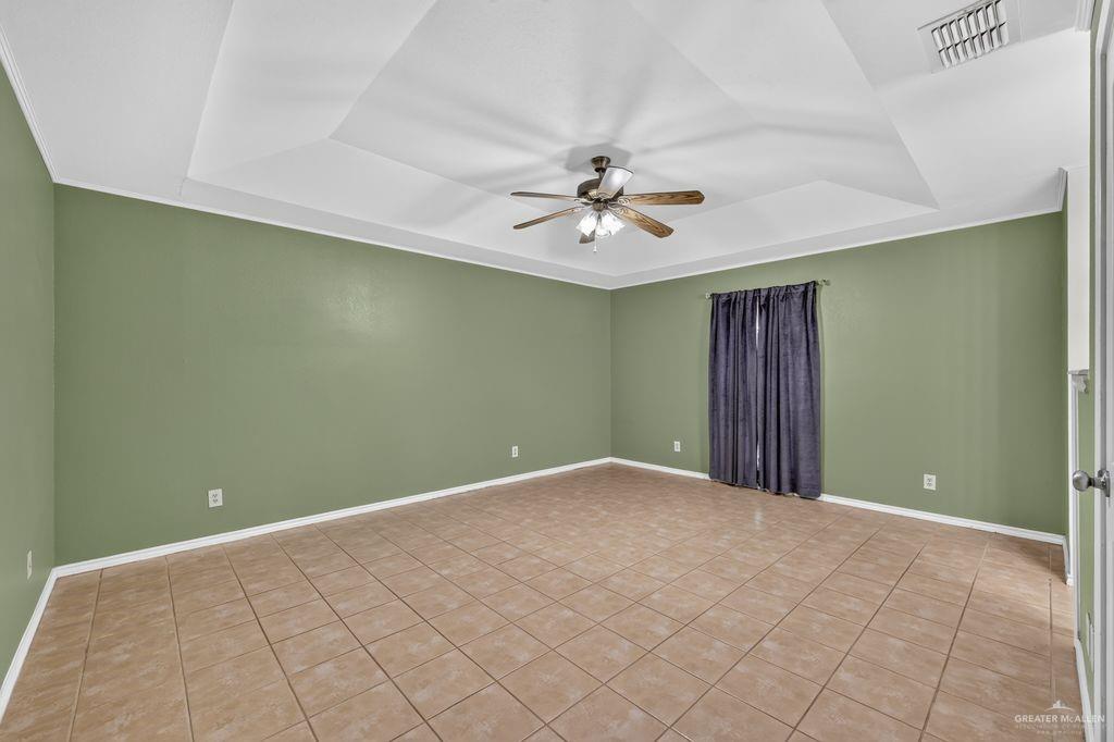 Photo 8 of 3101 Goldcrest Avenue
