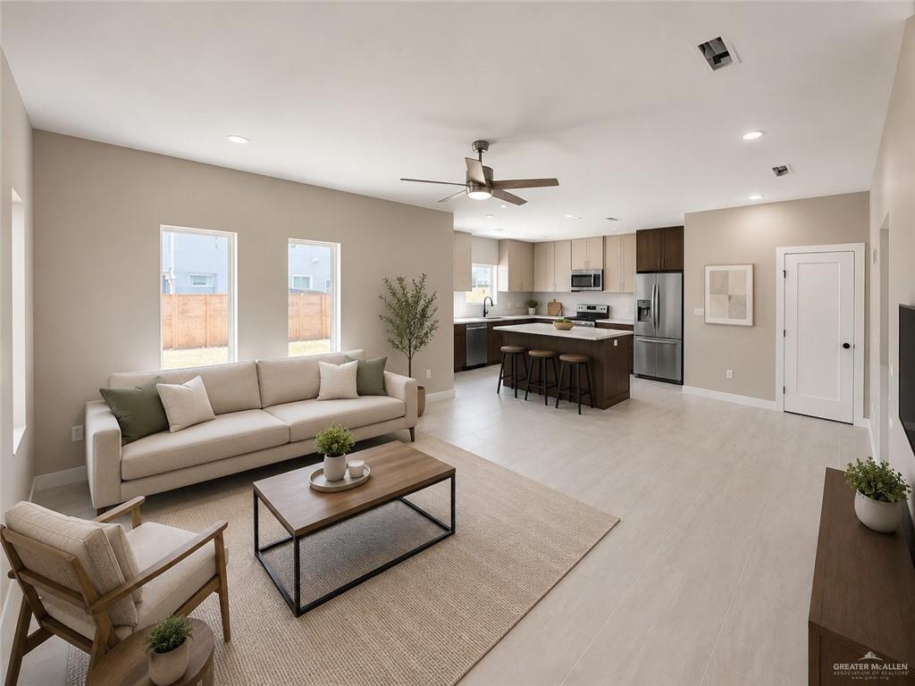Photo 3 of 2214 Corales Street