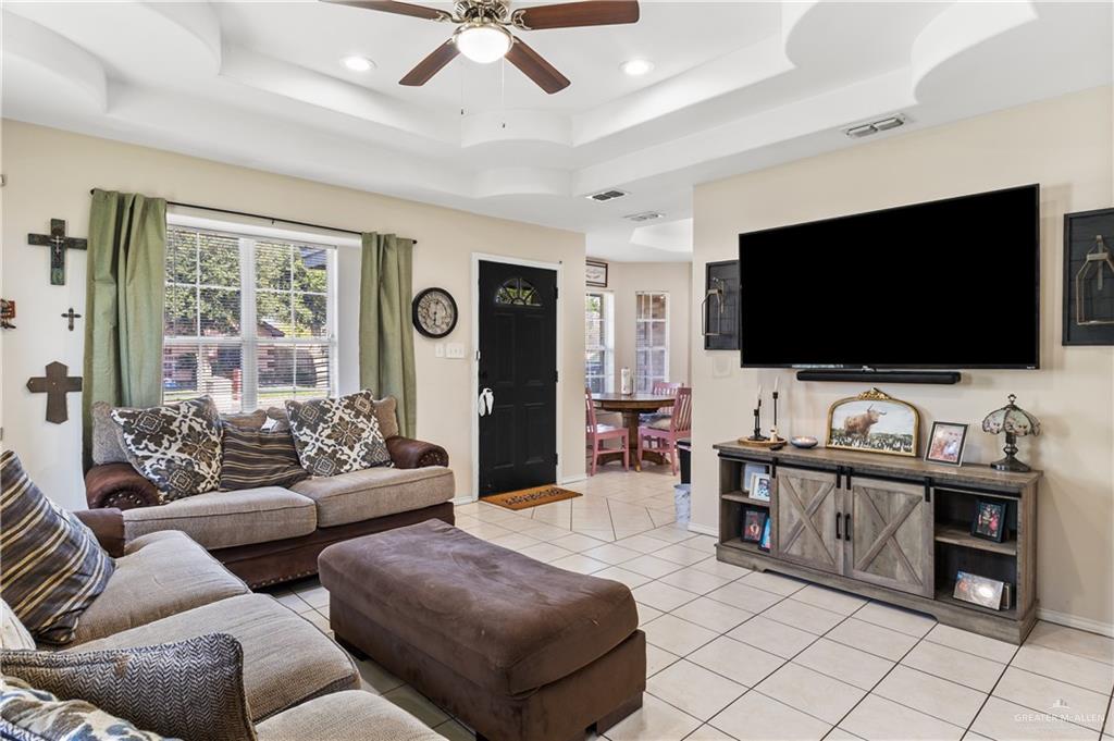 Photo 5 of 4005 Aleli Street