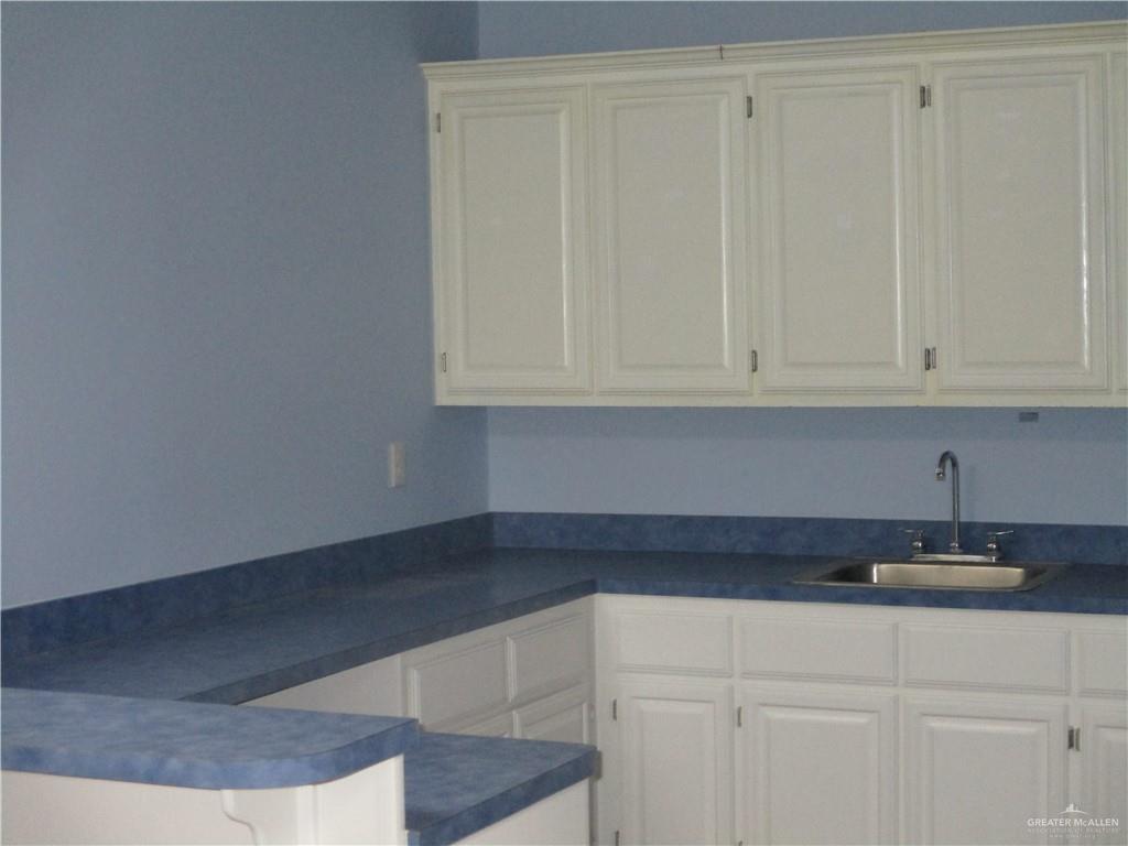 Photo 10 of 605 Main Street #B