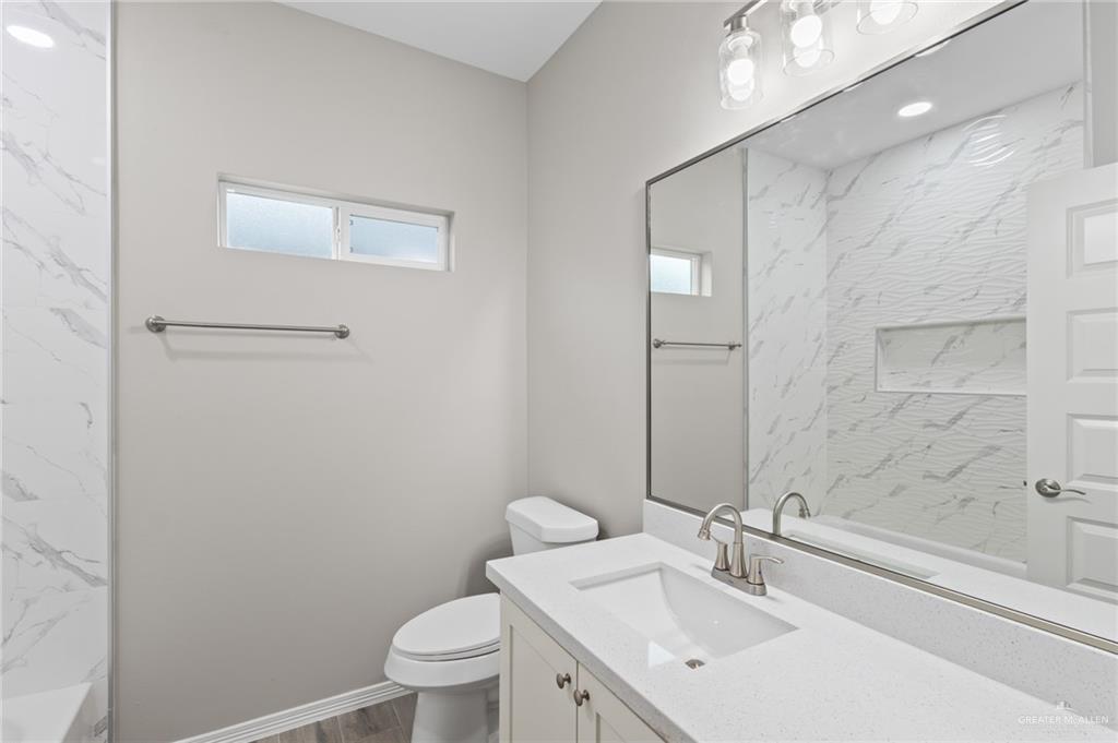 Photo 9 of 427 Serg Loop