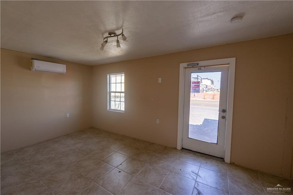 Photo 12 of 403 Pike Boulevard