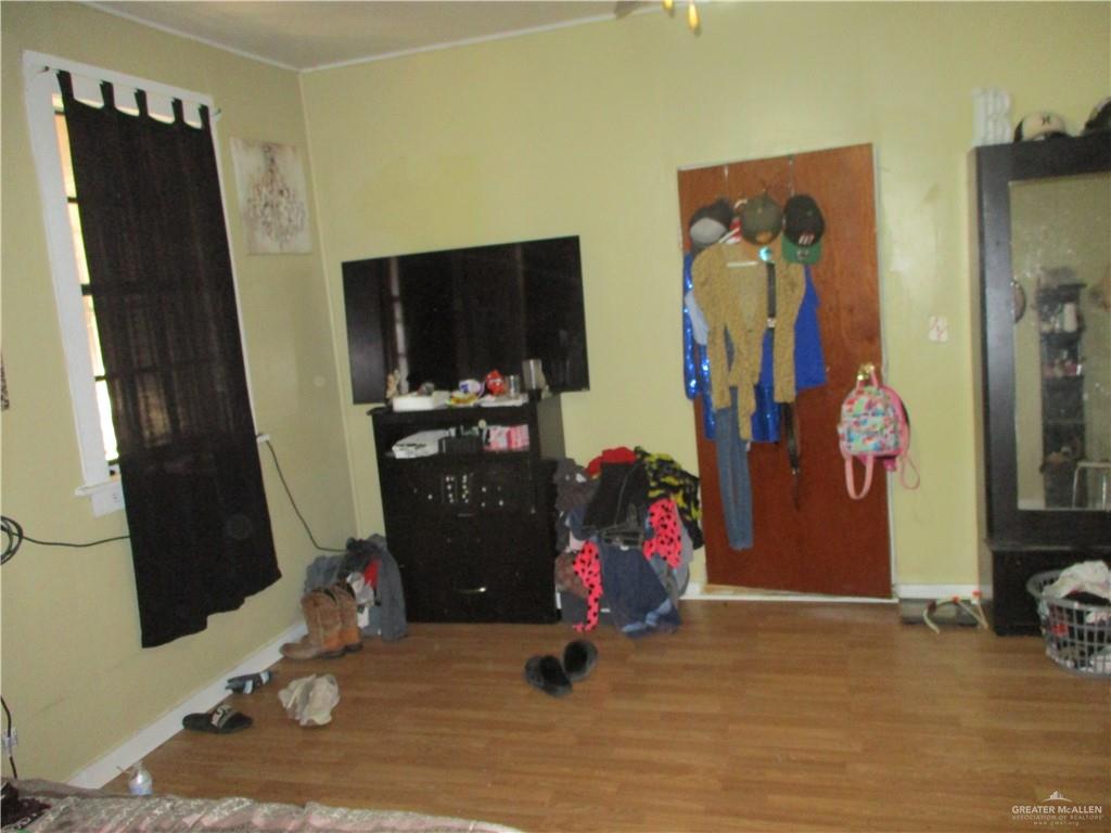Photo 5 of 207 Avasolo Street