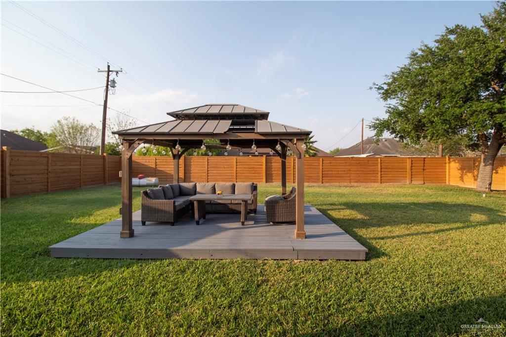 Photo 13 of 1705 Madero Drive