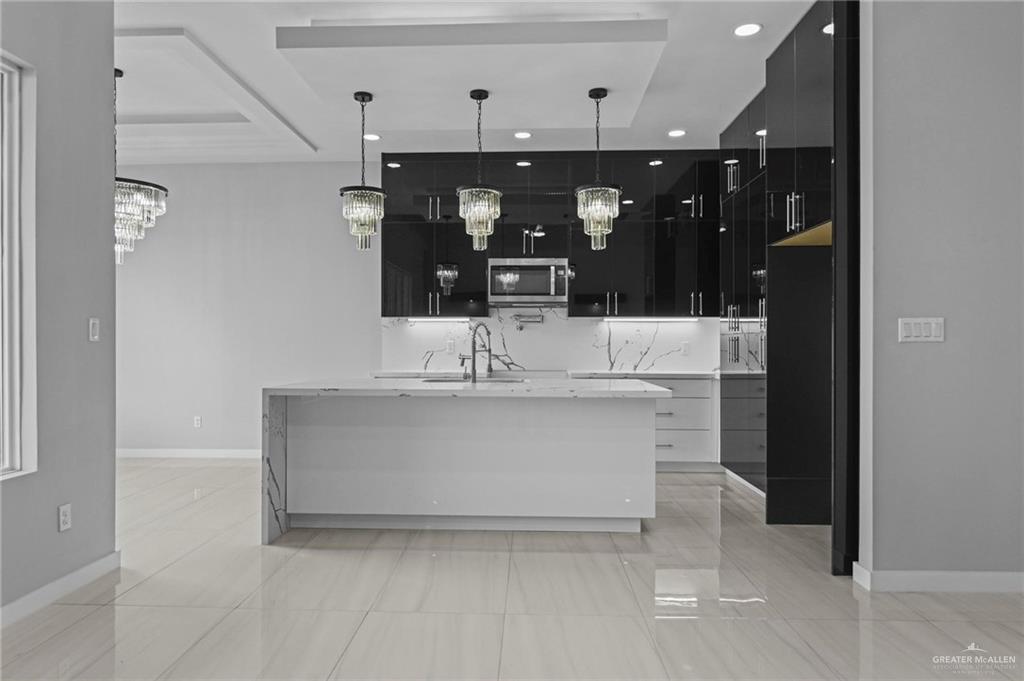 Photo 6 of 3003 Silver Oak Avenue
