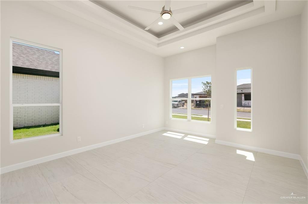 Photo 11 of 3705 Noronha Drive
