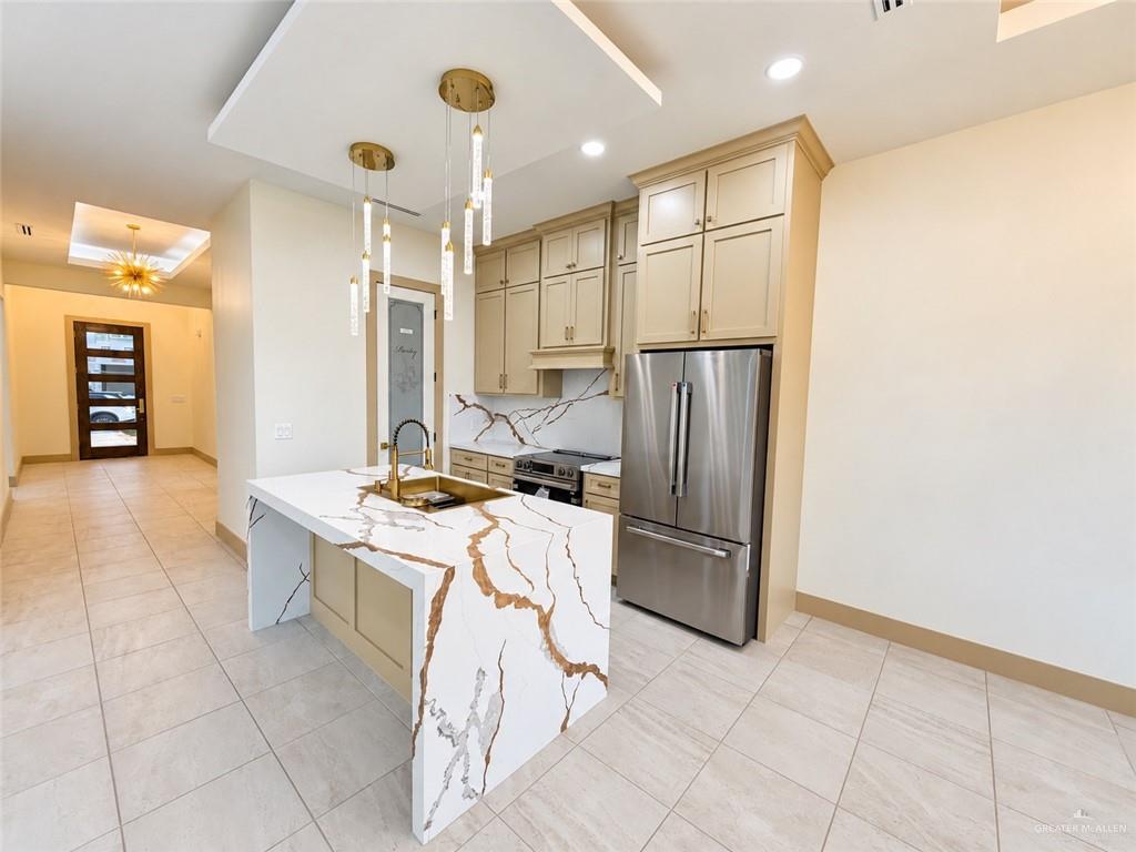 Photo 7 of 3005 Sabinal Avenue