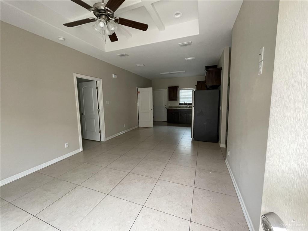 Photo 3 of 2711 Garfield Avenue #4