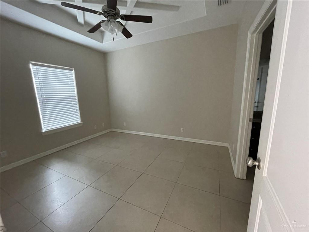Photo 4 of 2711 Garfield Avenue #4