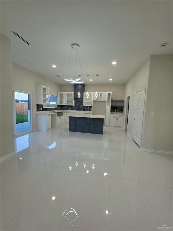 Photo 4 of 807 Nappa Valley Drive