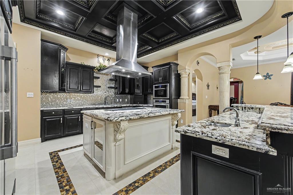 Photo 8 of 1501 Gardenia Street