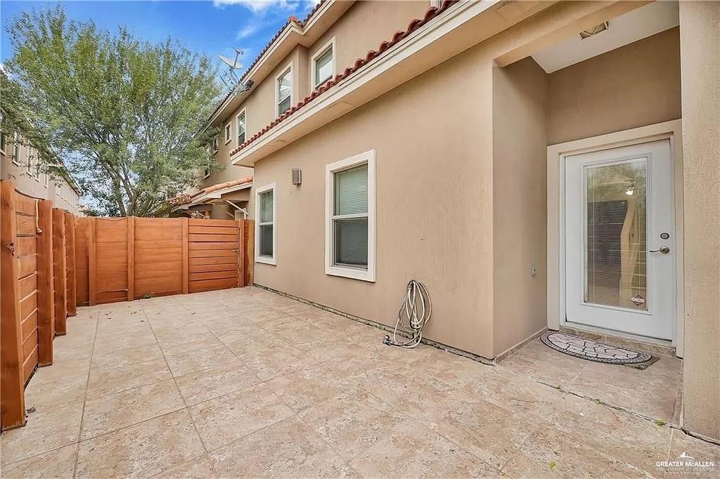 Photo 16 of 3016 L Street #1