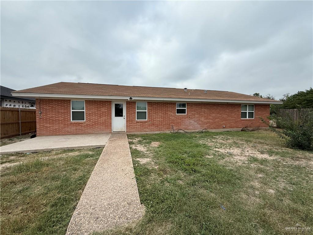 Photo 12 of 822 2nd Street