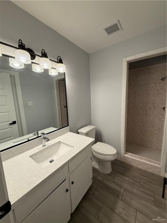 Photo 6 of 822 2nd Street