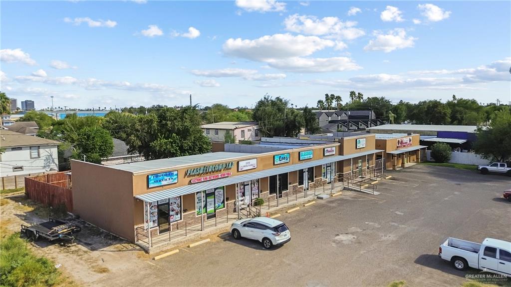 Photo 4 of 220 & 300 29th Street