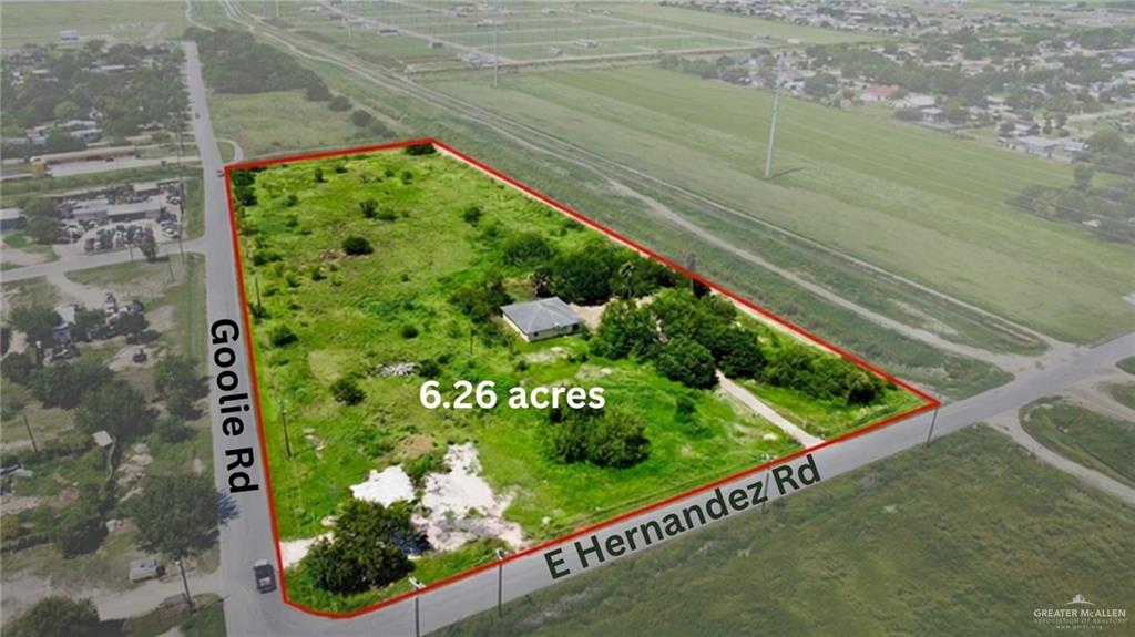 Photo 1 of 417 Hernandez Road, Donna