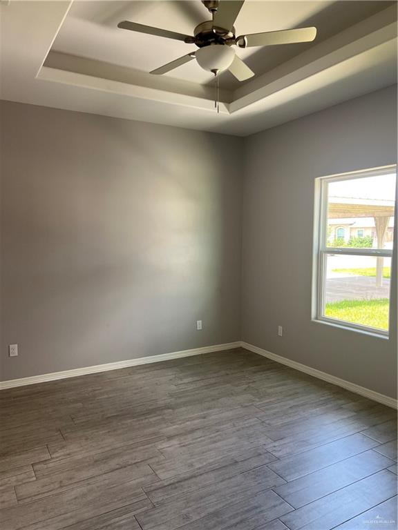 Photo 4 of 2108 Redbud Lane