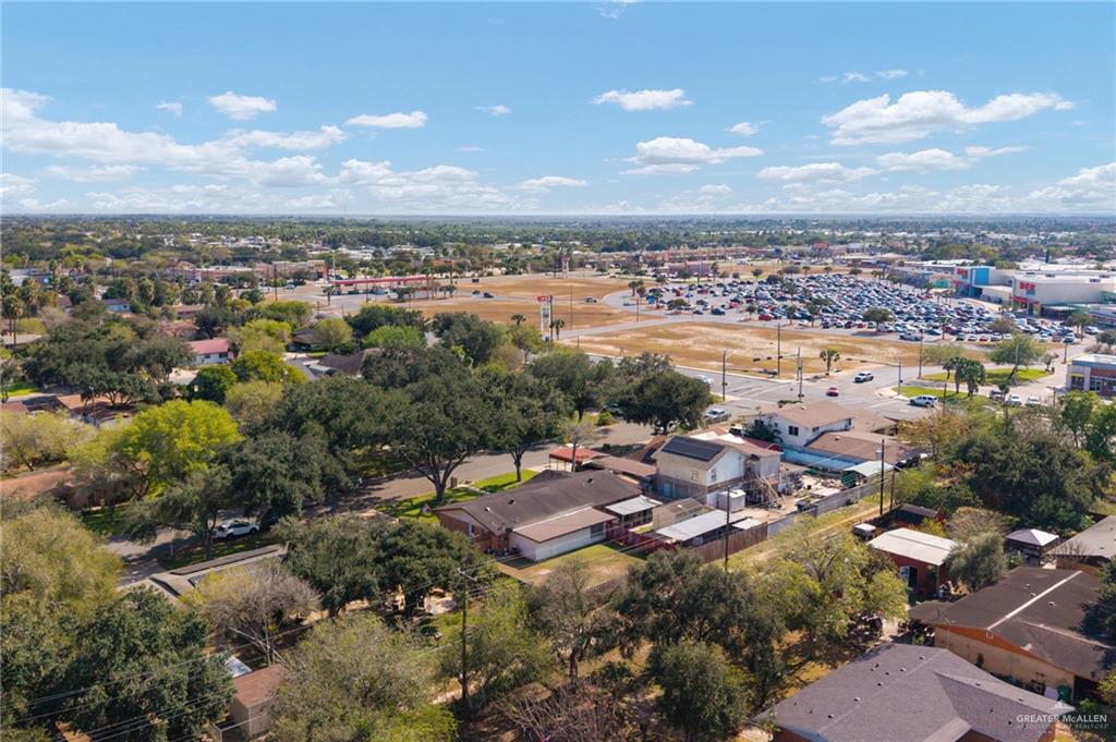 Photo 16 of 1222 Bluebonnet Street