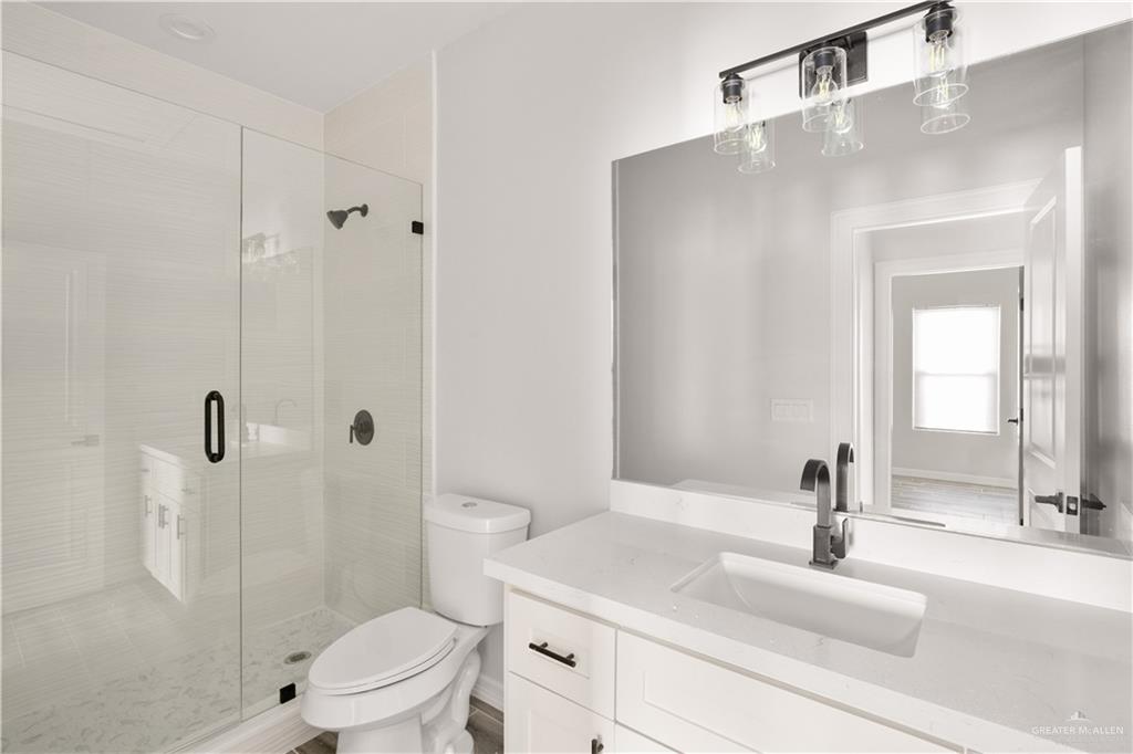 Photo 12 of 504 Emerald Avenue #1