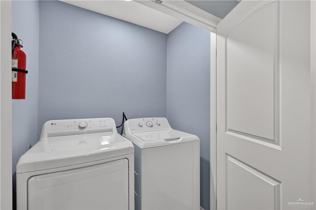 Photo 11 of 212 Alex Avenue