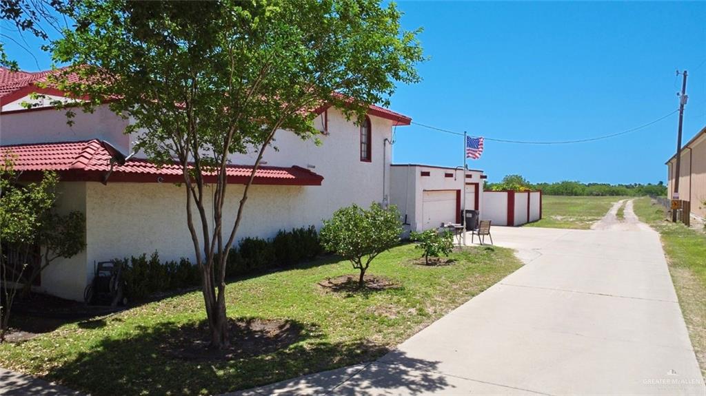 Photo 5 of 676 Expressway 83