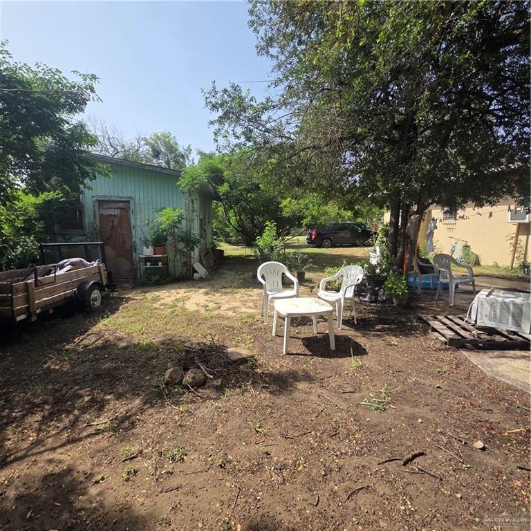 Photo 15 of 1308 Garcia Street