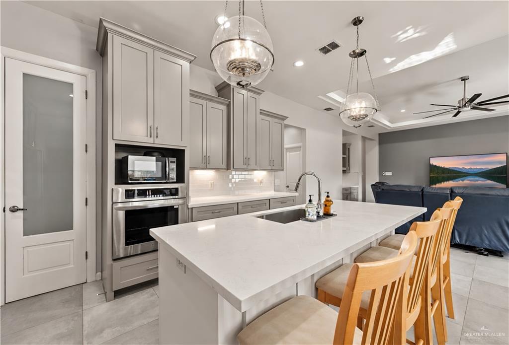 Photo 8 of 2108 35th Street