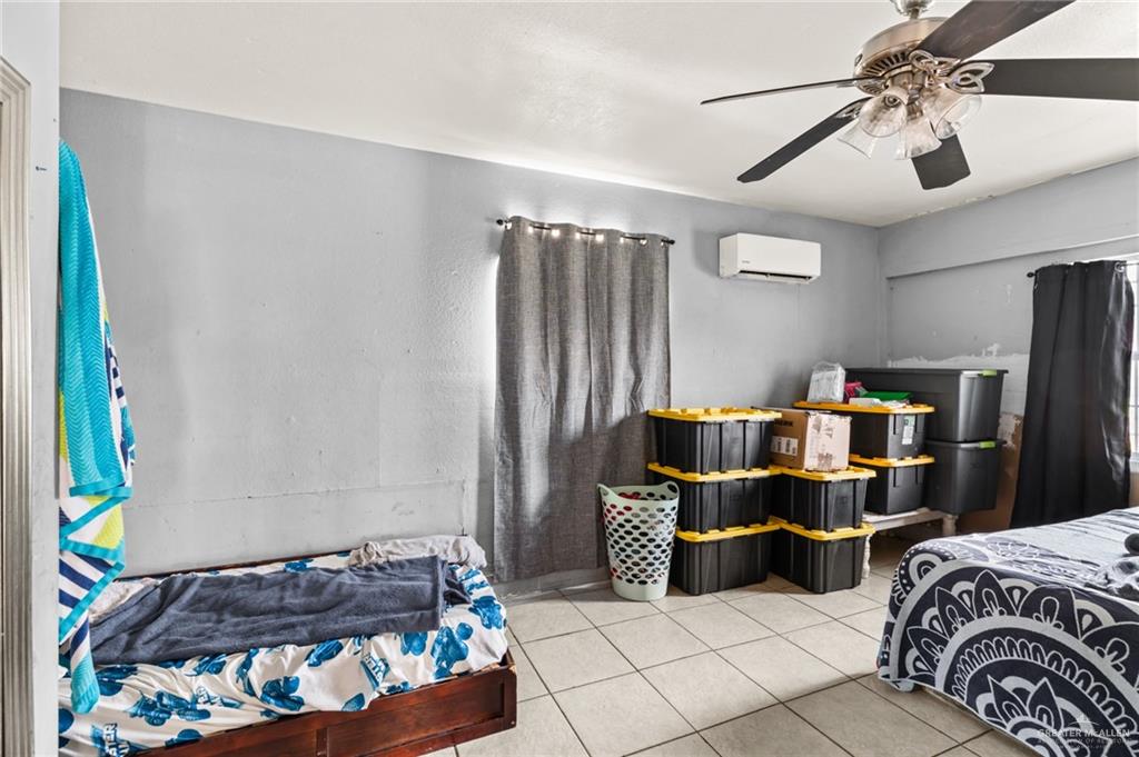 Photo 8 of 1819 Cristobal Drive