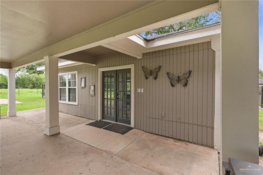 Photo 30 of 4200 Palm Grove Drive