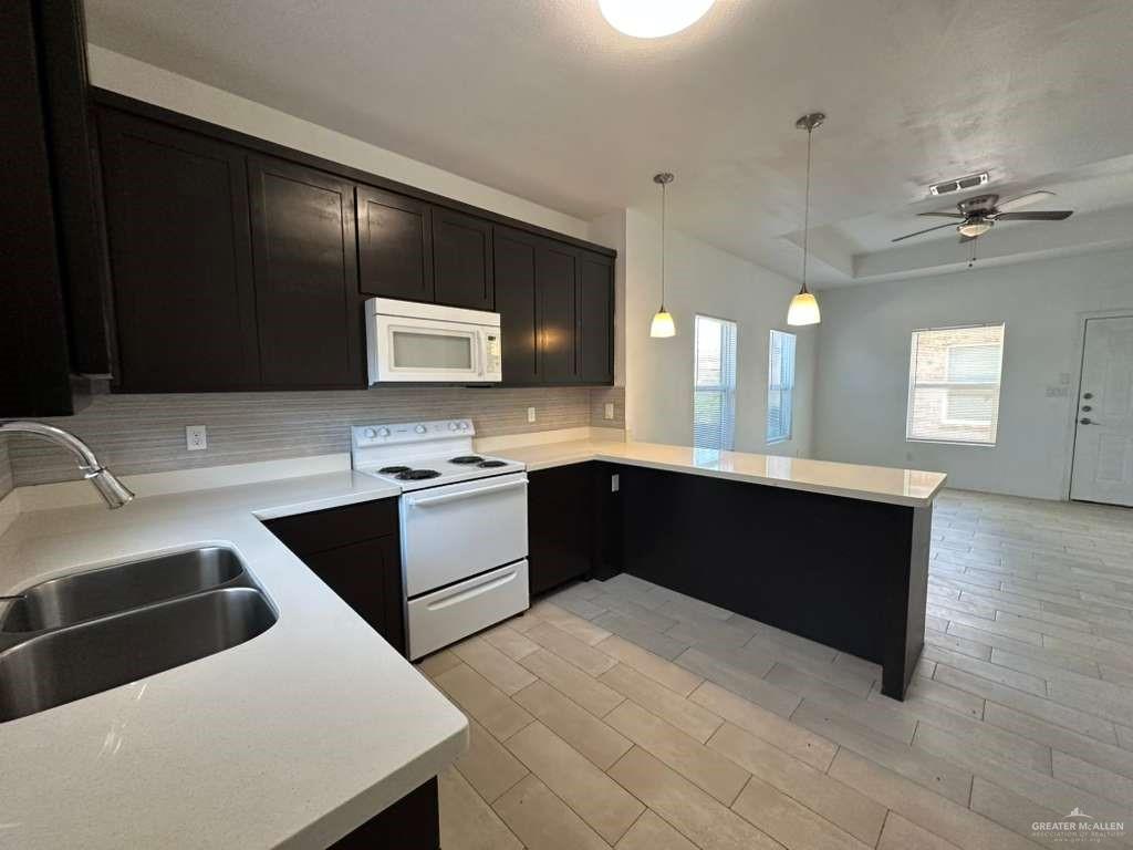 Photo 4 of 3708 Valeria Street #2