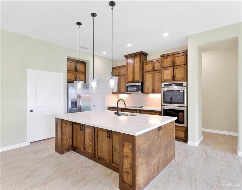 Photo 5 of 6305 Willow Wood Lane