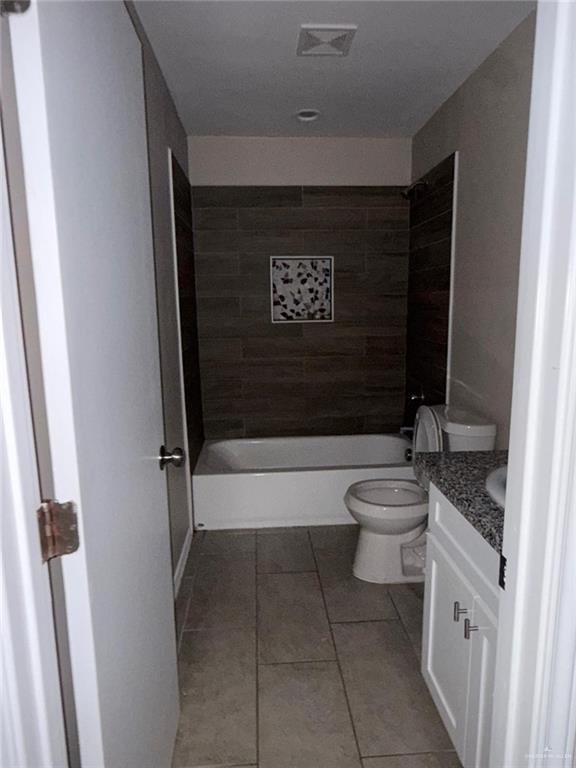 Photo 16 of 906 Tom Landry Street #1