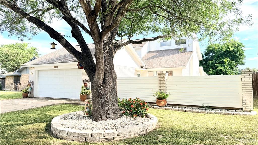 Photo 3 of 1216 Quail Avenue