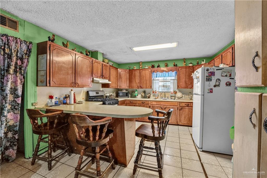 Photo 8 of 1106 Sprague Street