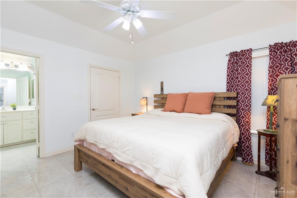 Photo 10 of 106 Sagittarius Street