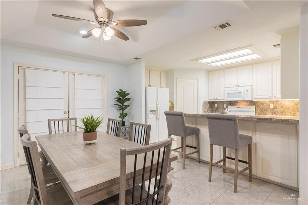 Photo 6 of 106 Sagittarius Street