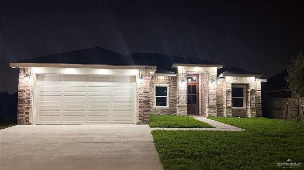 Photo 3 of 3508 Aquamarine Lane