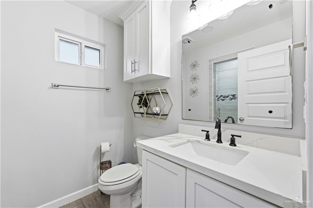 Photo 9 of 2120 Azteca Avenue