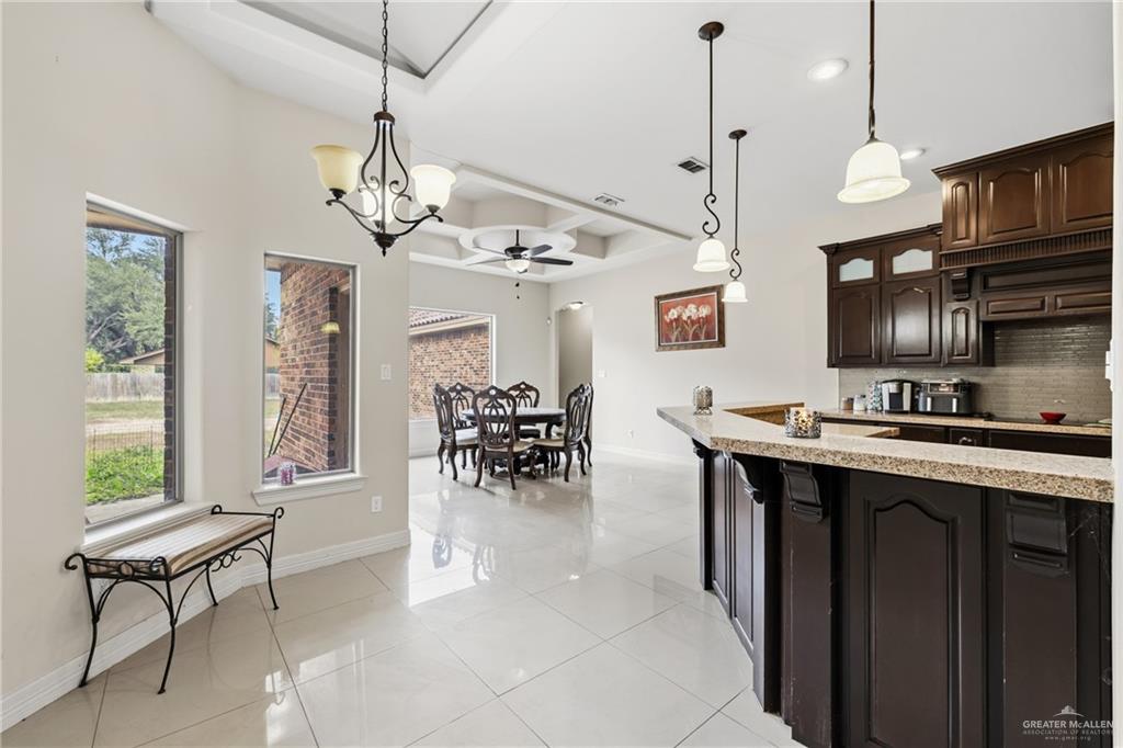 Photo 5 of 5104 Highland Avenue