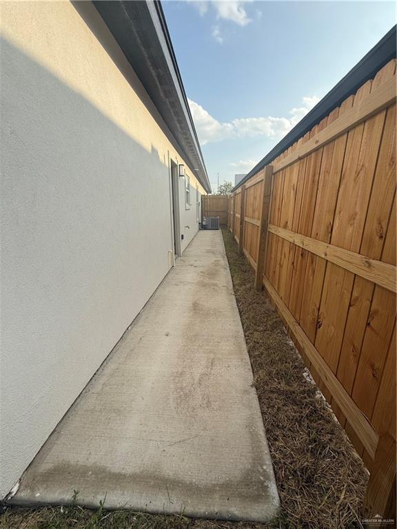 Photo 13 of 1214 Rosewood Lane #4