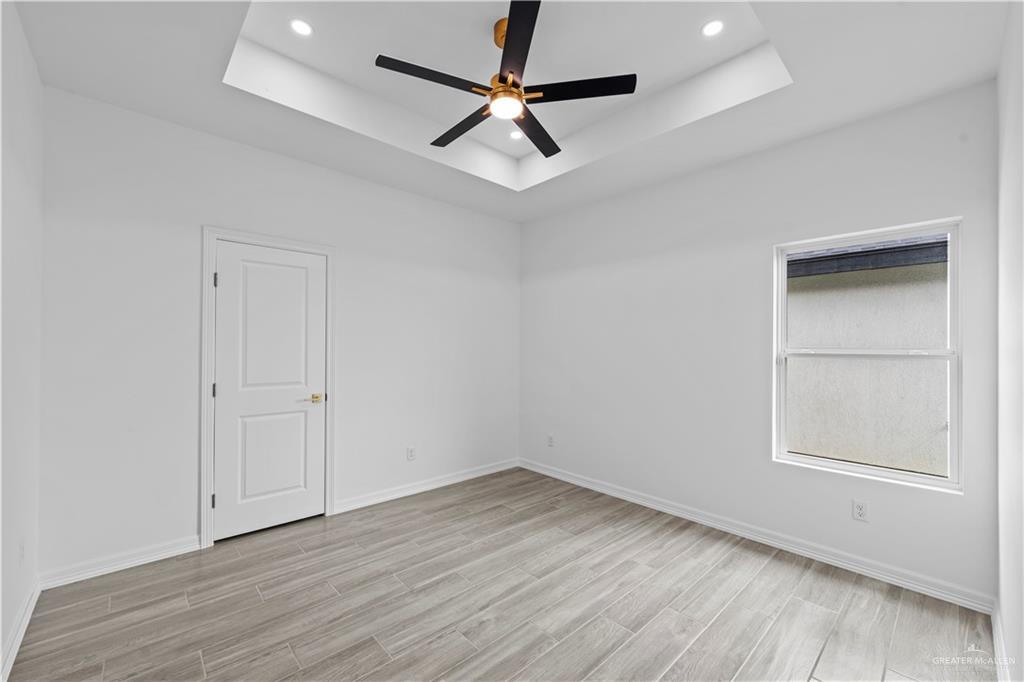 Photo 18 of 306 31st Street