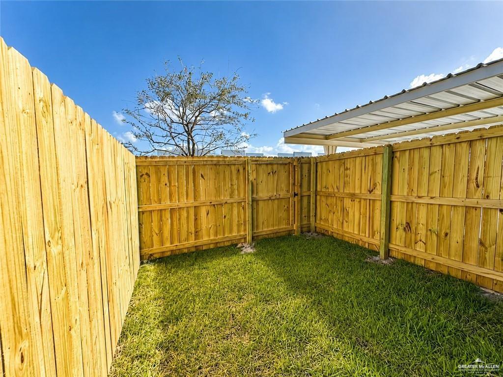 Photo 4 of 4213 Hummingbird Avenue #90