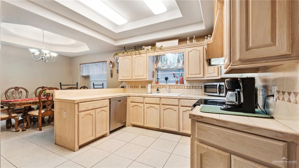 Photo 8 of 2304 48th Street