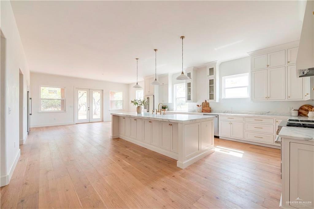 Photo 12 of 5415 Pancho Villa Drive
