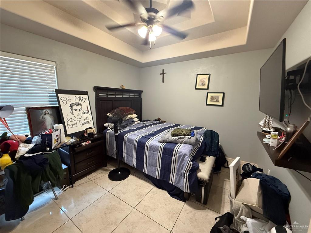 Photo 7 of 912 Canela Avenue