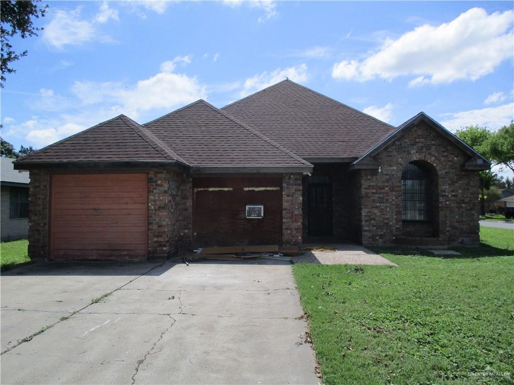 Photo 21 of 700 Franciska Street