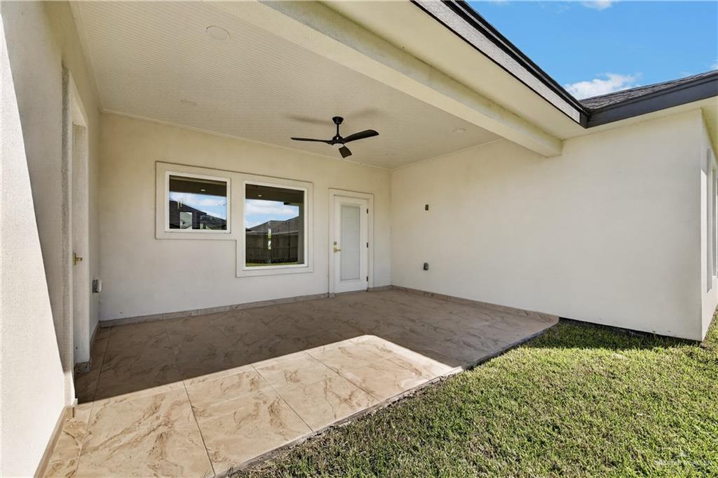 Photo 17 of 3917 Zimmerius Avenue