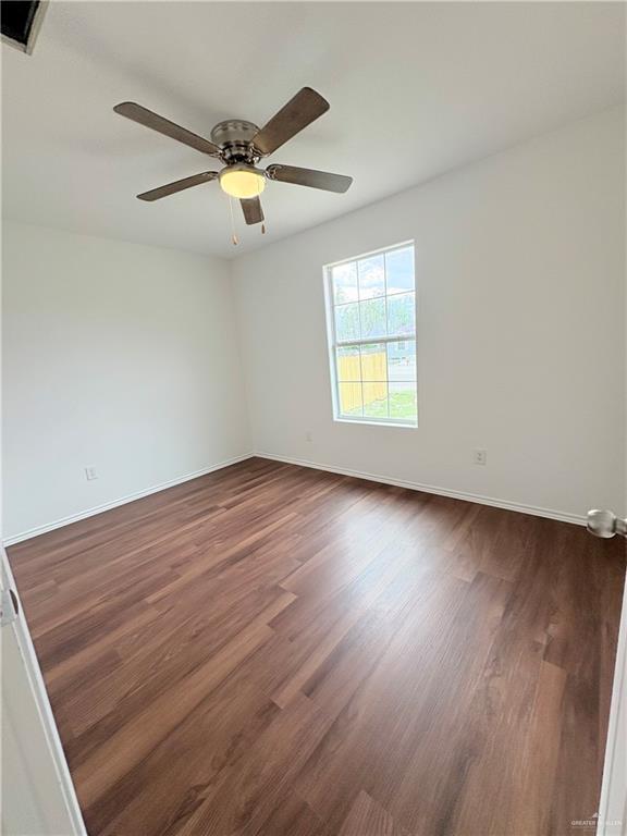 Photo 4 of 1610 Mary Ann Street