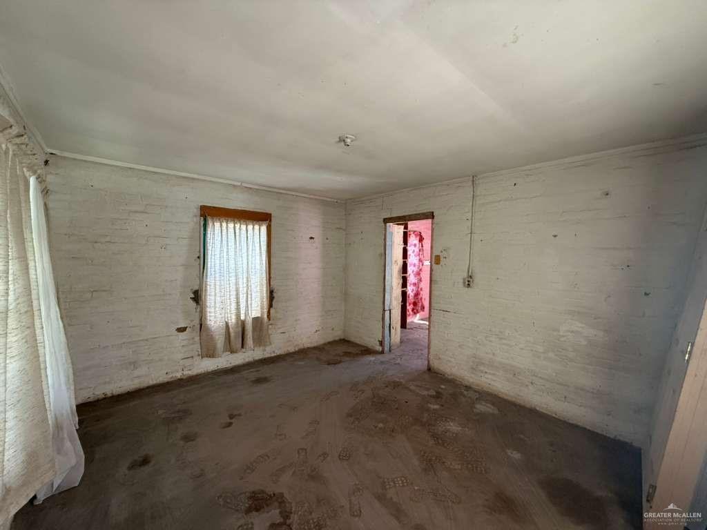 Photo 6 of 2035 Harrison Street