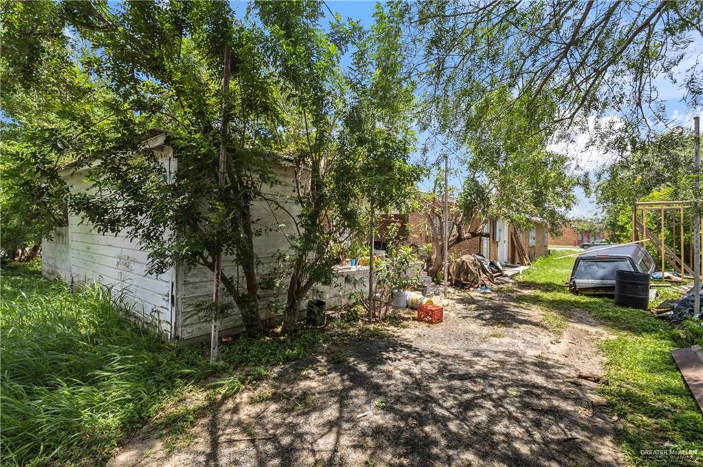 Photo 26 of 303 7th Street